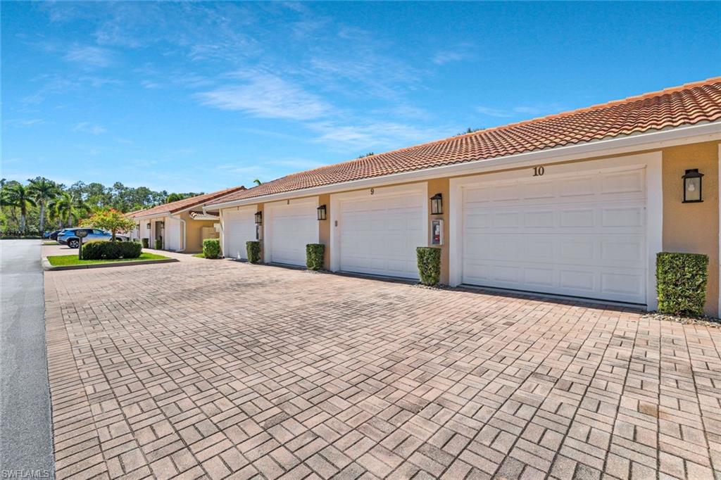 GARAGES FOR 2360 BDG