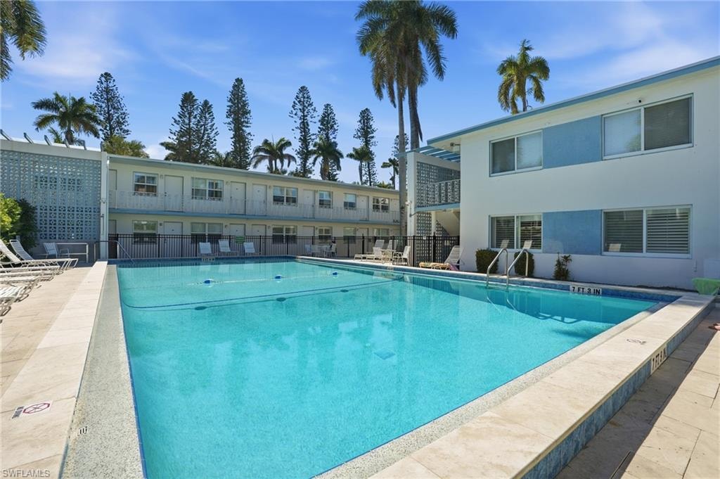 Community pool