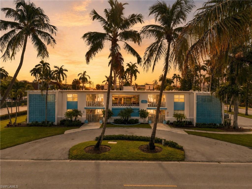 1295 Gulf Shore BLVD S 134