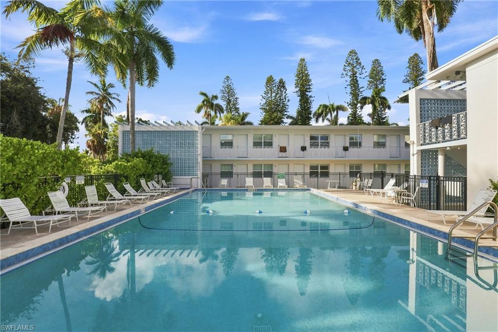 1295 Gulf Shore BLVD S 134