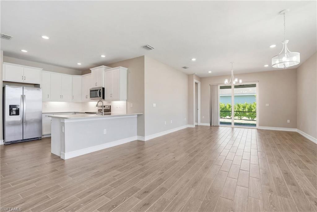 1193 Enbrook LOOP