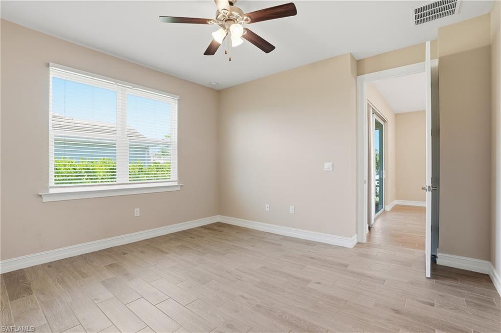 1193 Enbrook LOOP photo 19