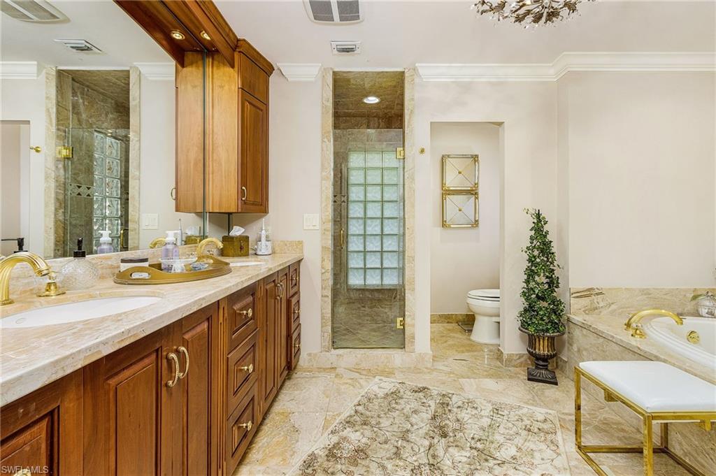 950 Galleon DR photo 23