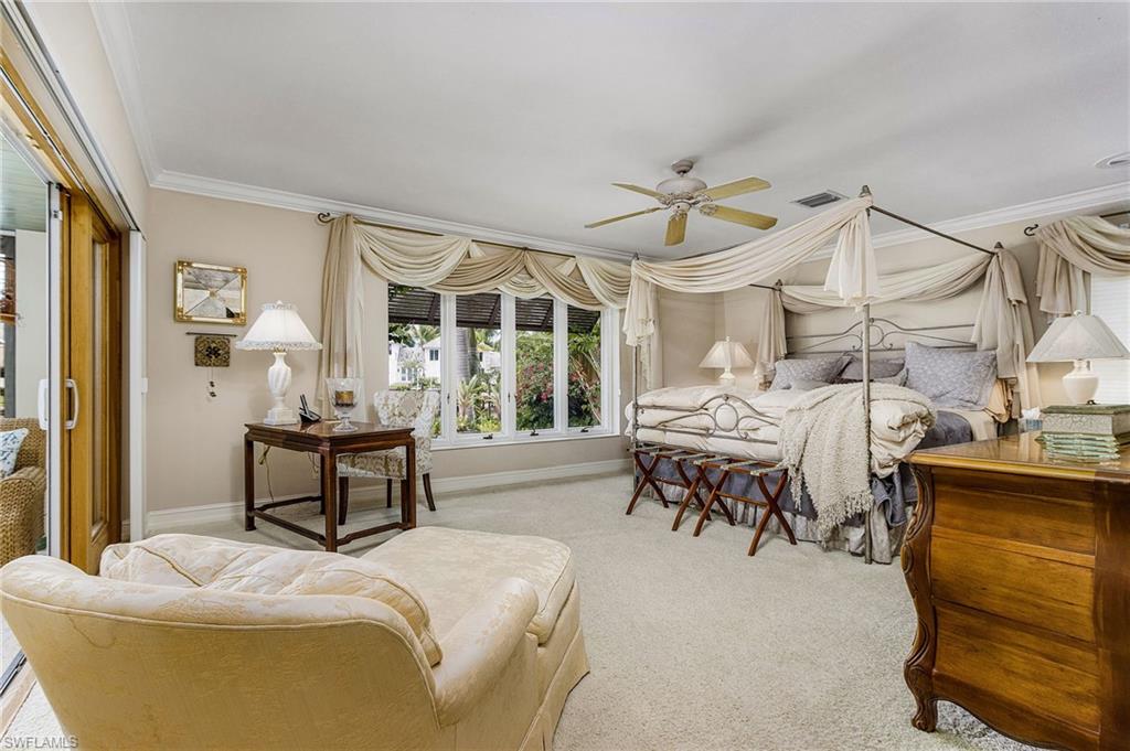 950 Galleon DR photo 21