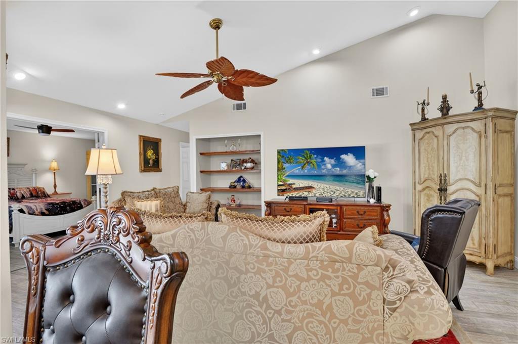 22656 Fountain Lakes BLVD photo 10