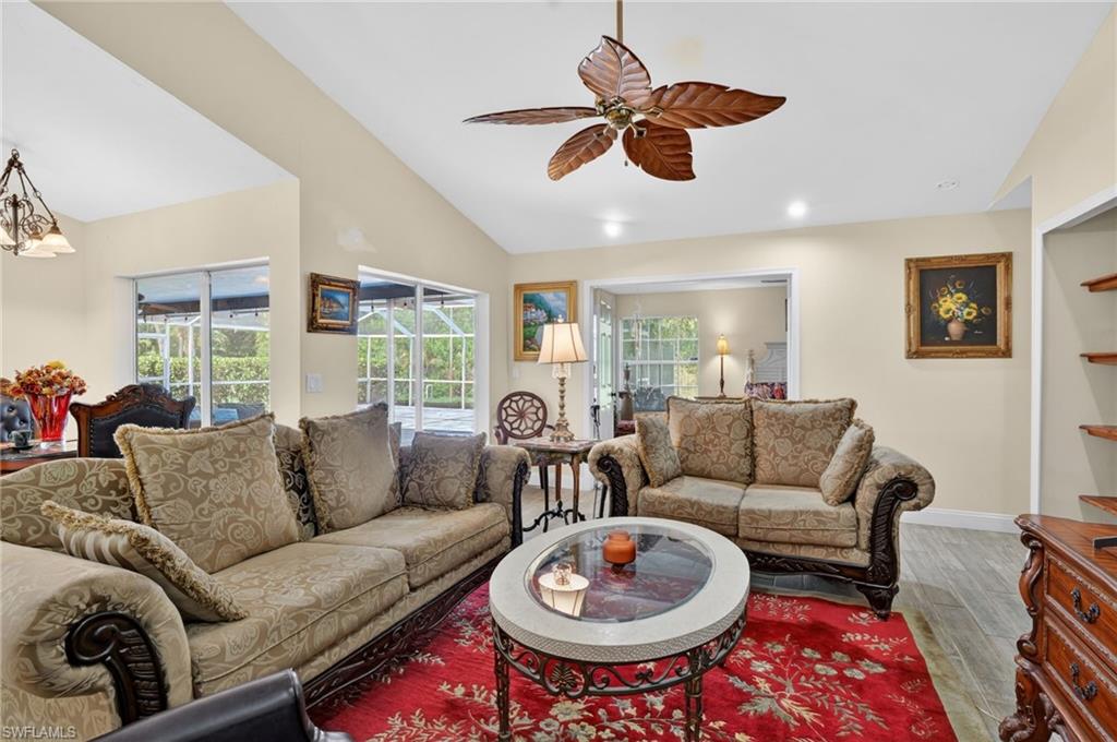 22656 Fountain Lakes BLVD photo 8