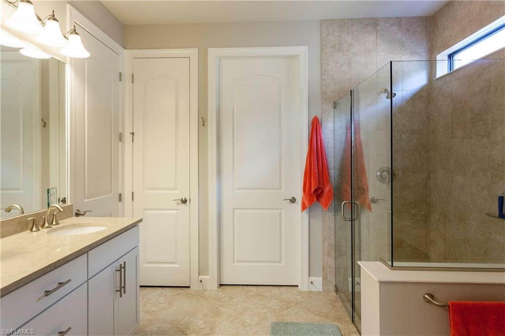 14020 Hawks Eye CT photo 20