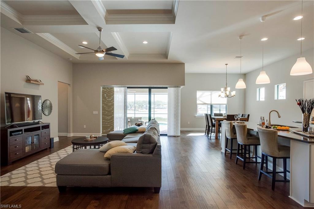 14020 Hawks Eye CT photo 14