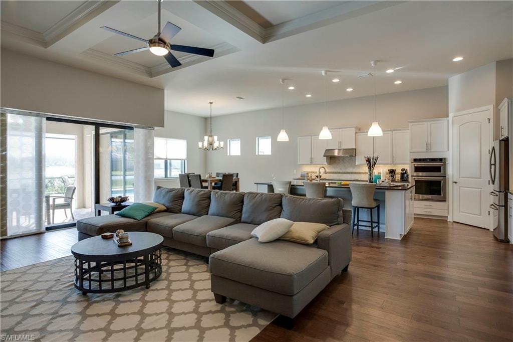 14020 Hawks Eye CT photo 15