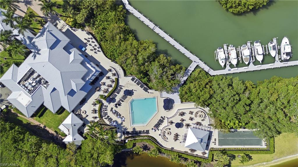 425 Cove Tower Dr 703 photo 39
