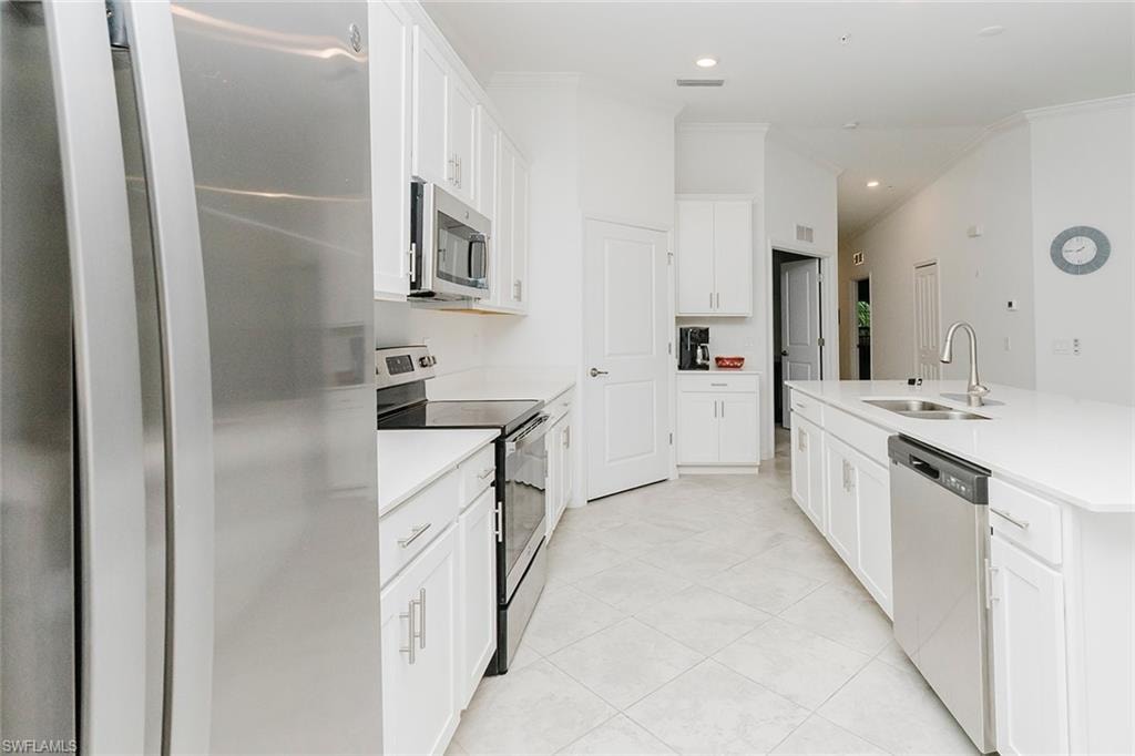 6082 National BLVD 125 photo 14