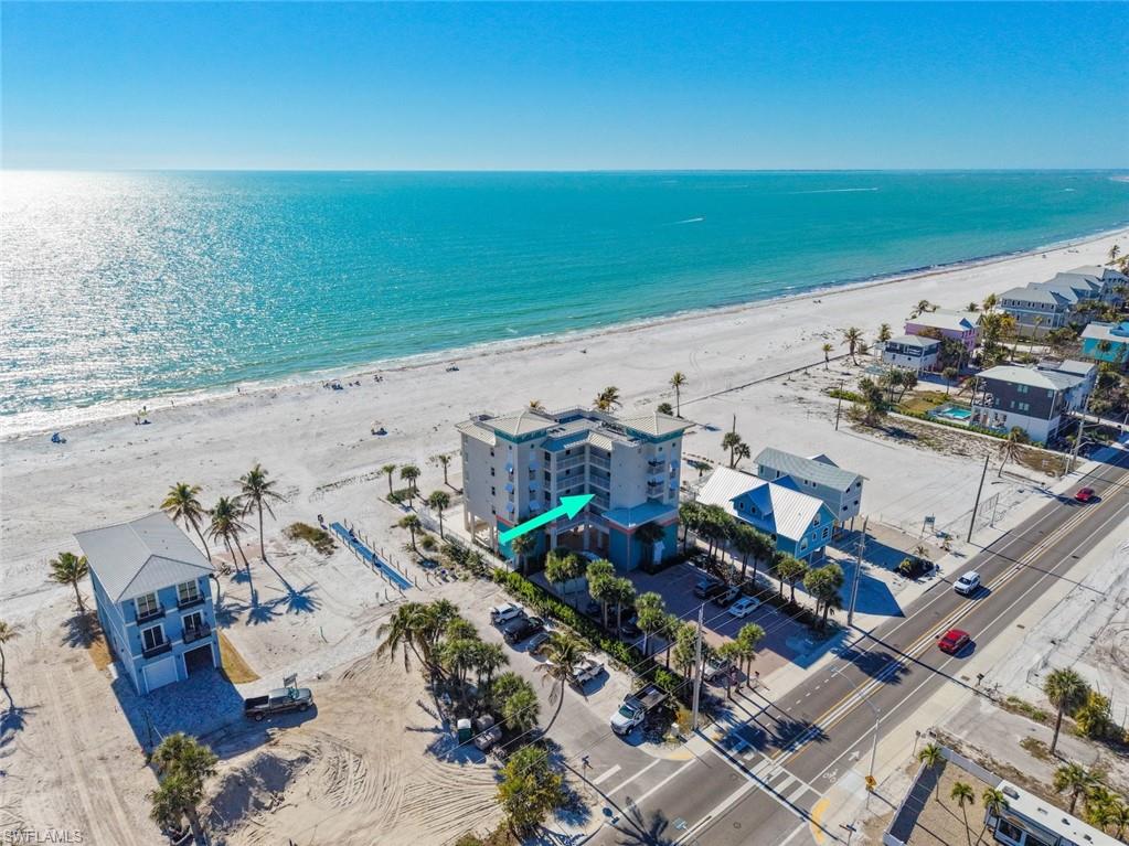 5480 Estero BLVD 103