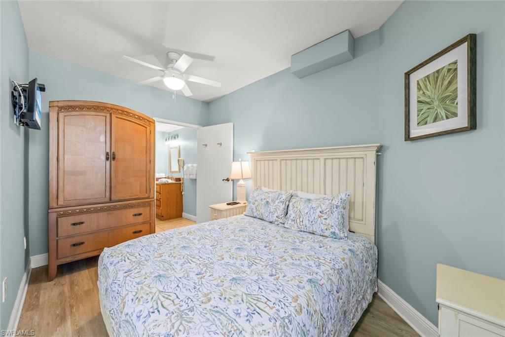 5480 Estero BLVD 103 photo 33