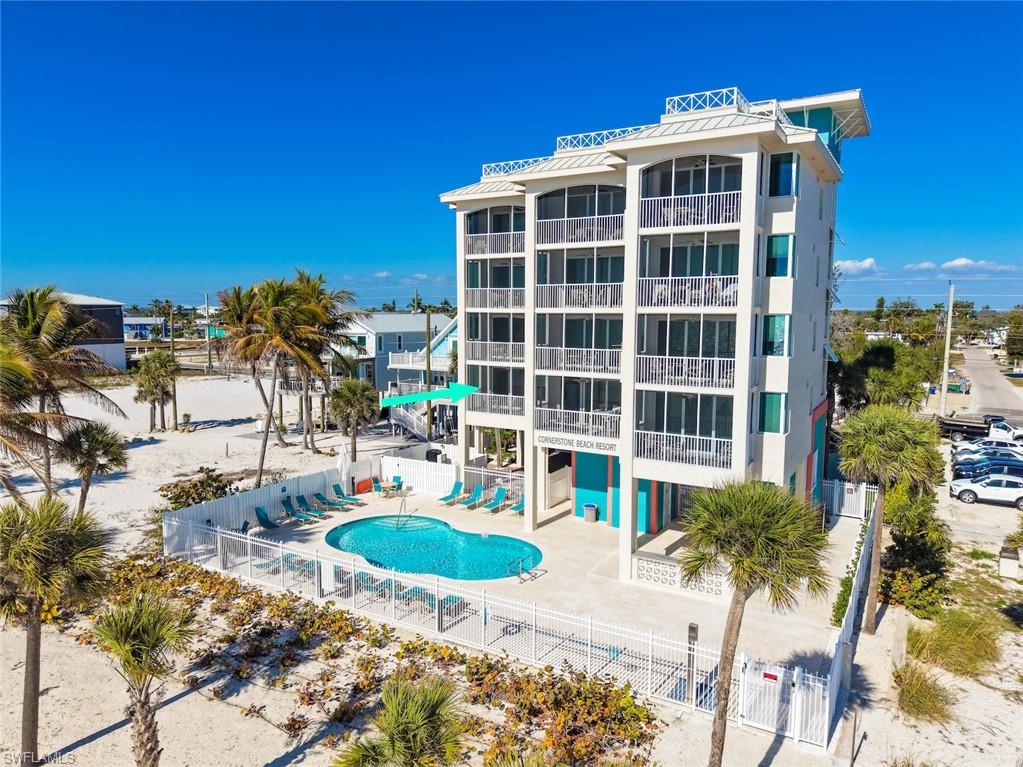 5480 Estero BLVD 103