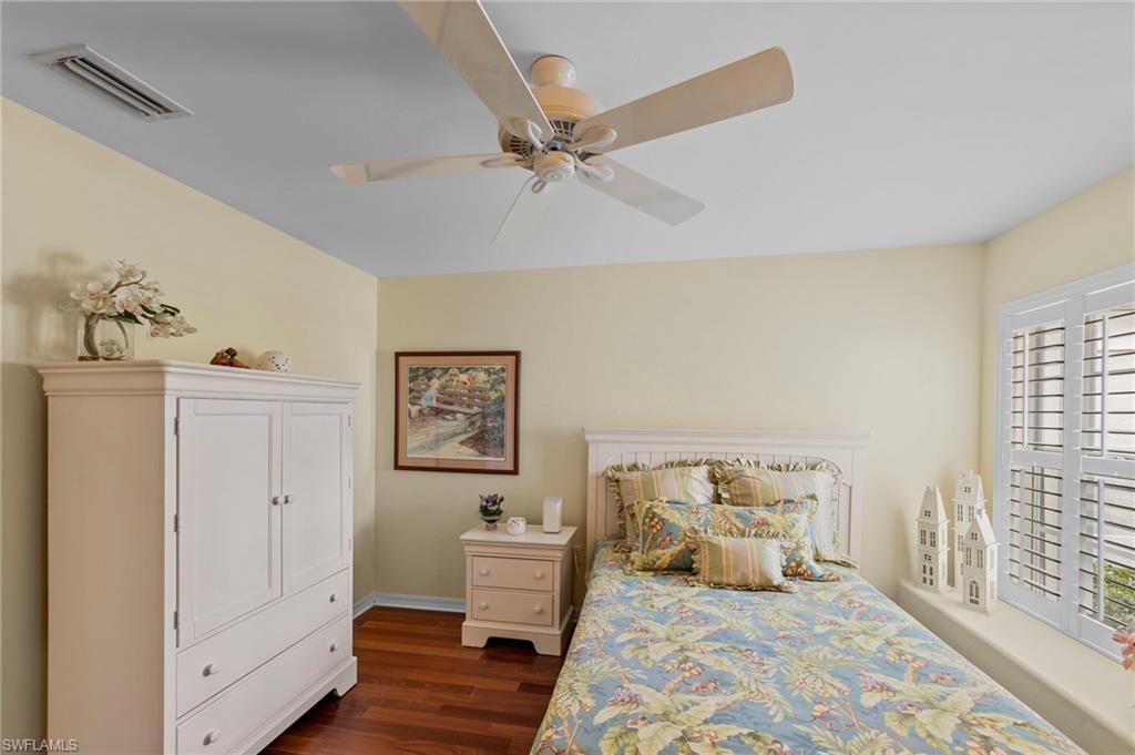 10035 Colonial Country Club BLVD photo 16