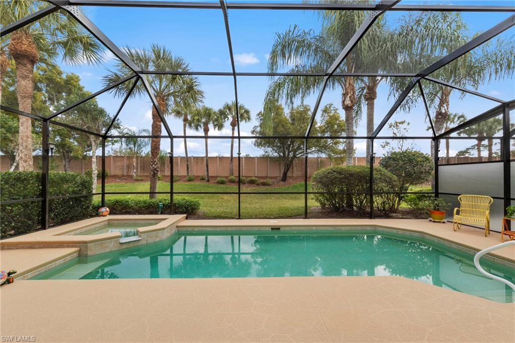 10035 Colonial Country Club BLVD photo 32