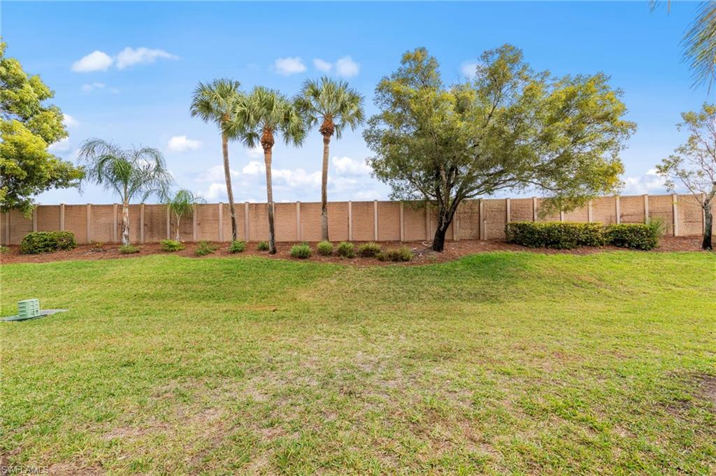 10035 Colonial Country Club BLVD photo 37