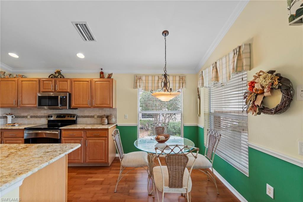 10035 Colonial Country Club BLVD photo 25