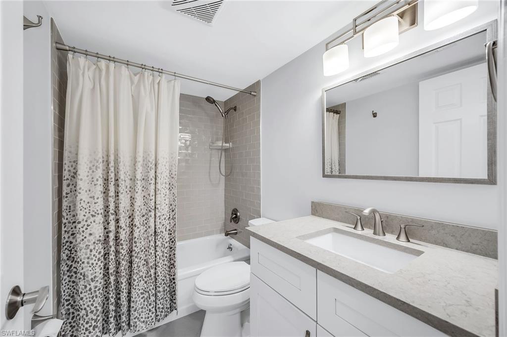 3055 Riviera DR 102 photo 17