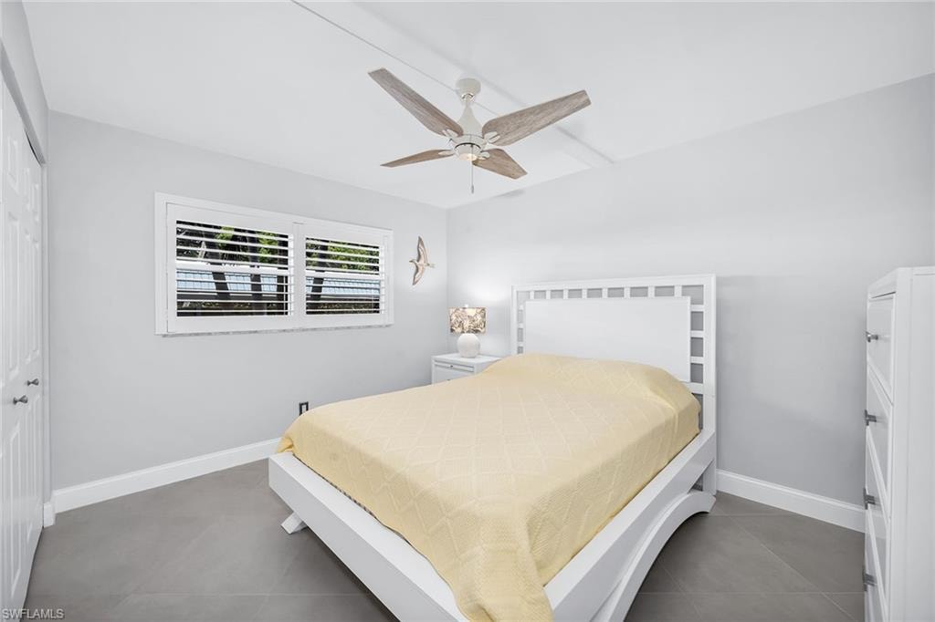 3055 Riviera DR 102 photo 16
