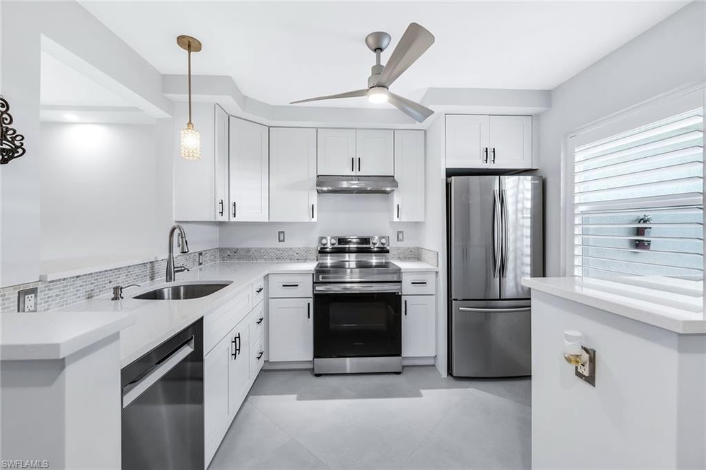 3055 Riviera DR 102