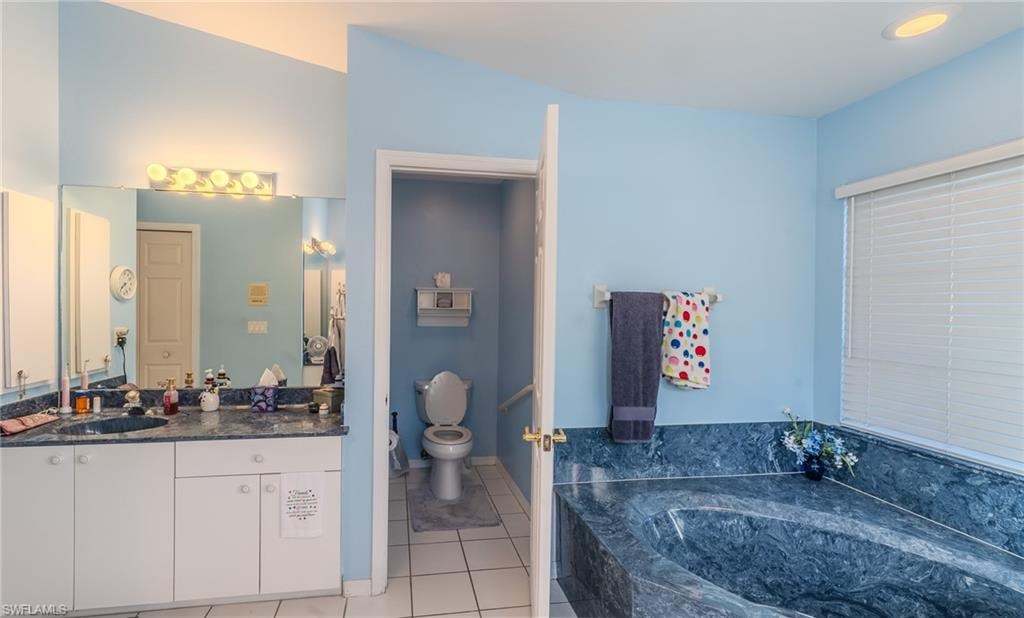22355 FOUNTAIN LAKES BLVD photo 18