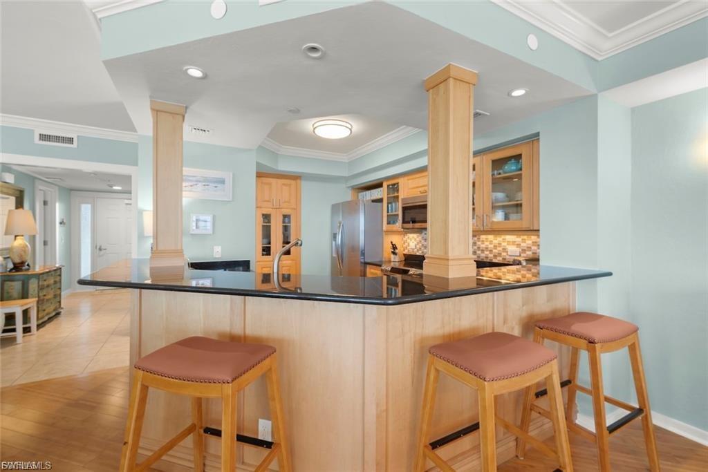 1602 Lands End Village photo 12