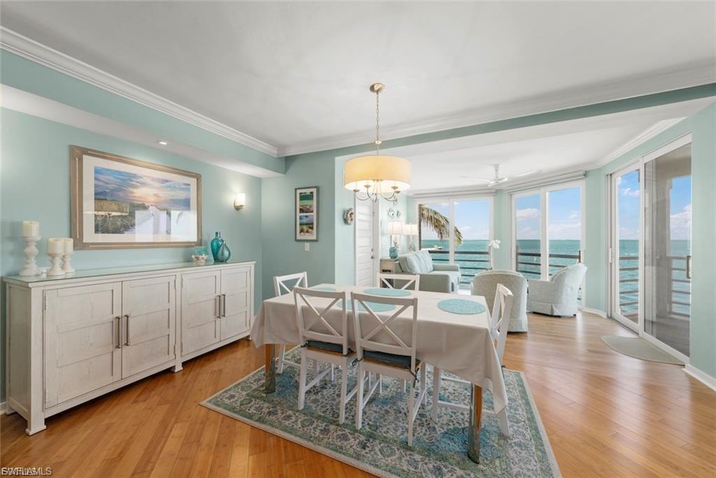1602 Lands End Village photo 20