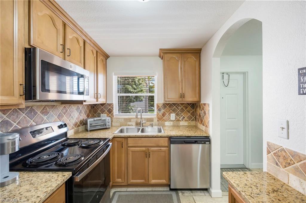 180 Turtle Lake CT 211 photo 12