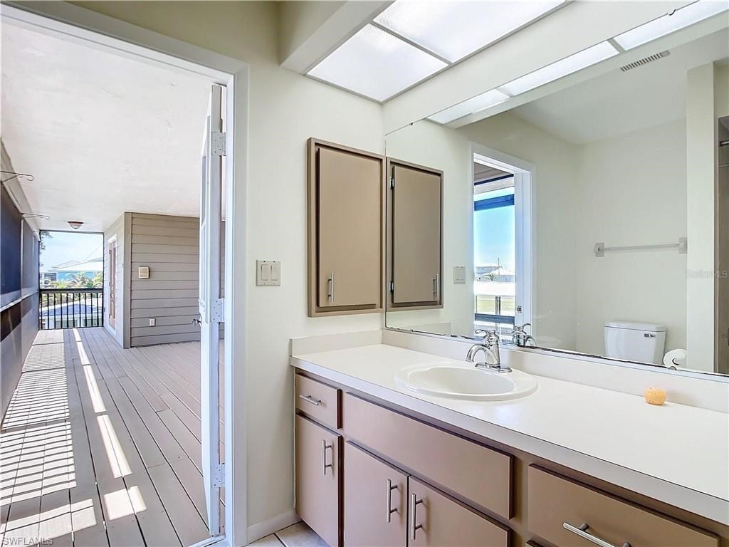 24313 Pirate Harbor BLVD photo 36