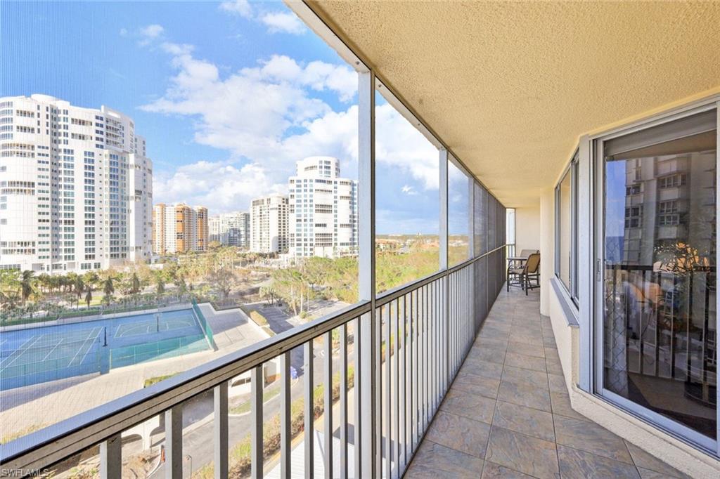 4041 Gulf Shore BLVD N 805