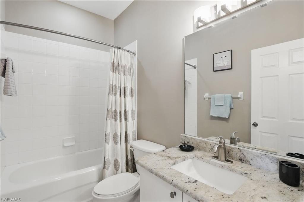 15430 Bellamar CIR 3023 photo 23