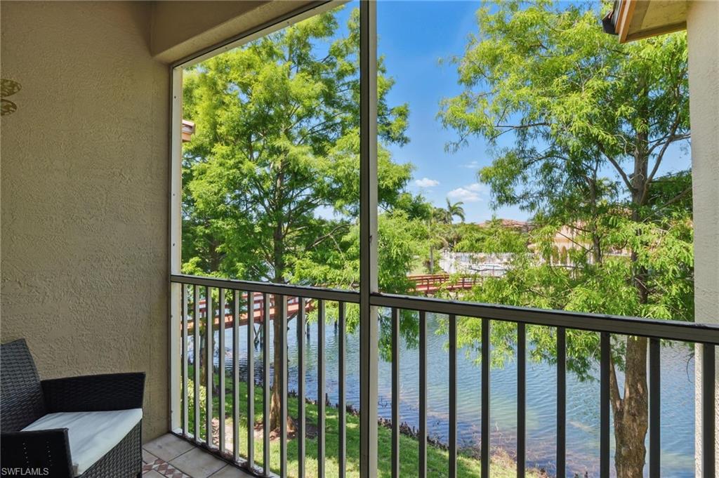 15430 Bellamar CIR 3023 photo 27