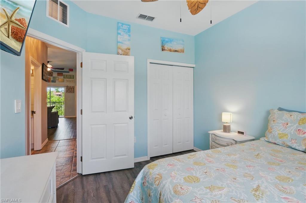 15430 Bellamar CIR 3023 photo 22