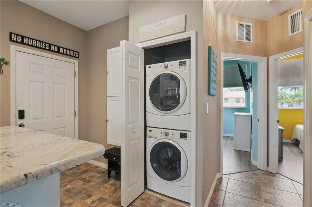 15430 Bellamar CIR 3023 photo 7