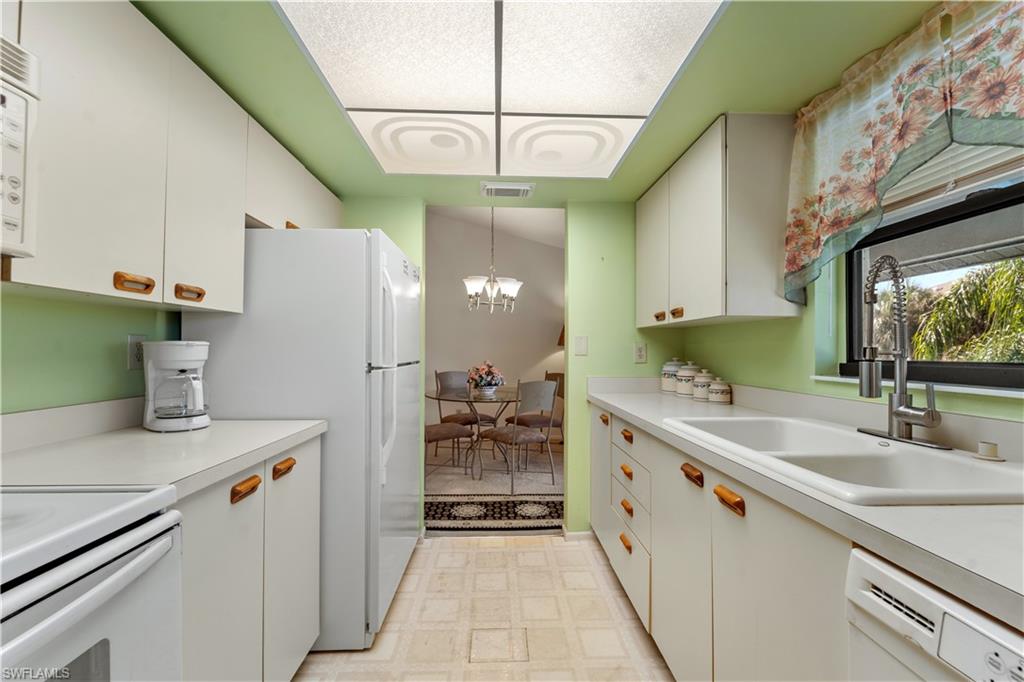8340 Charter Club CIR 9 photo 14