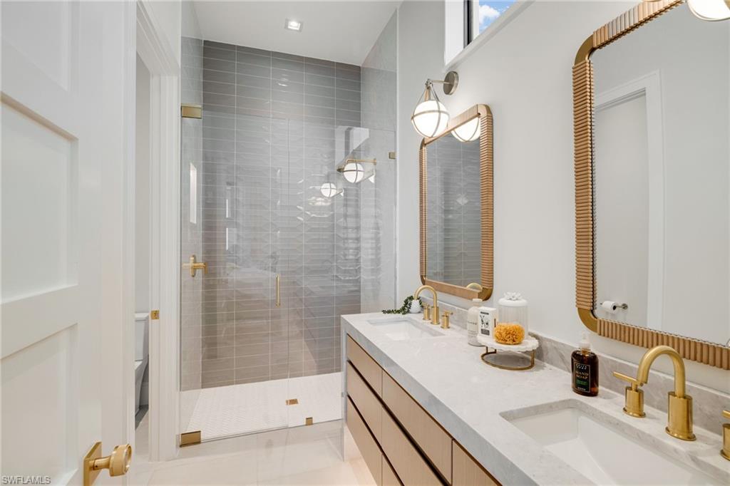 ensuite bathroom
