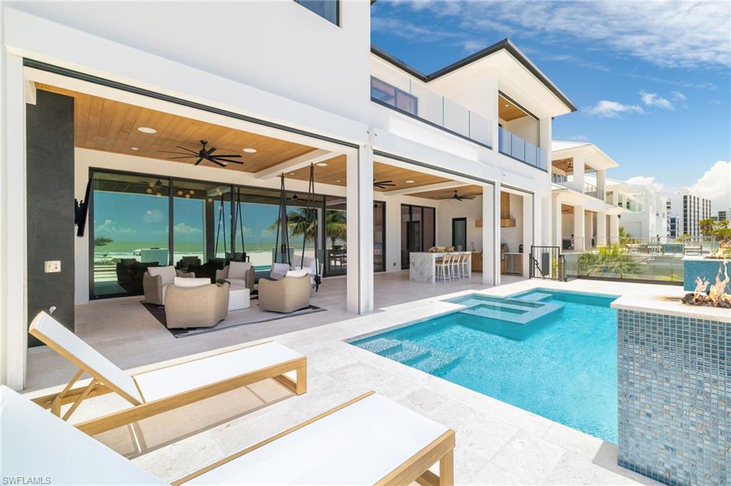 Contemporary exterior architecture f