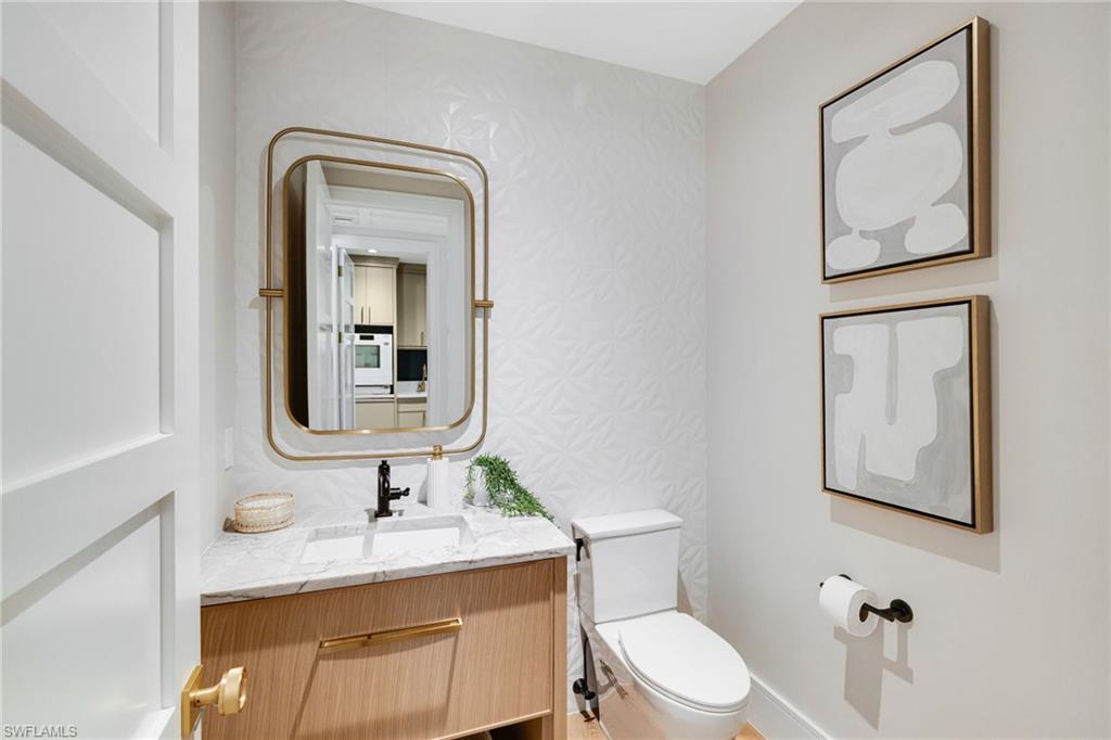 upstairs powder room