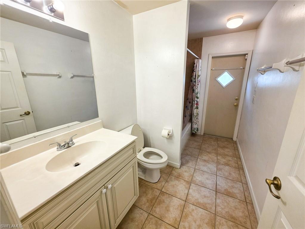 1811 Savona PKWY W photo 30
