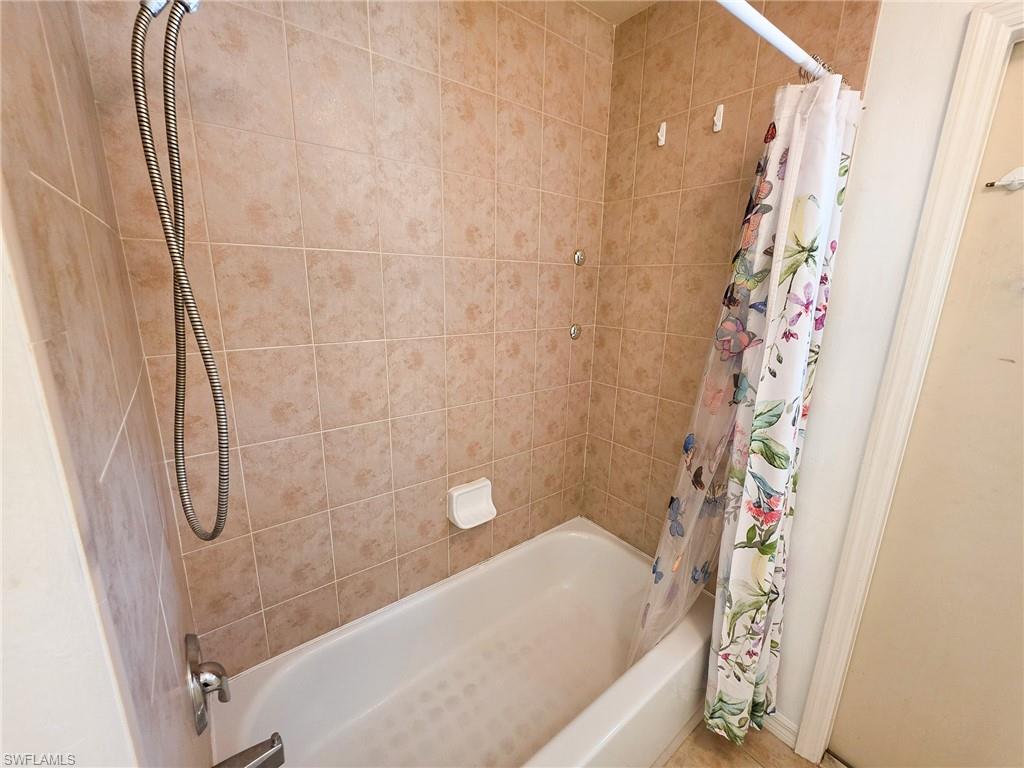 1811 Savona PKWY W photo 29