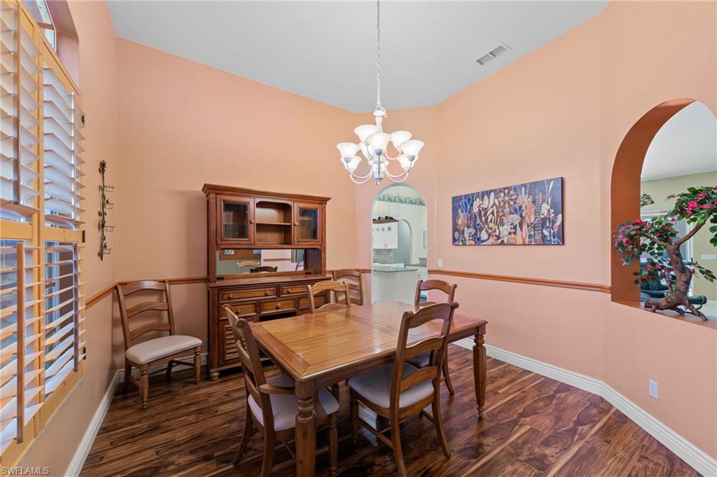 Formal Dining