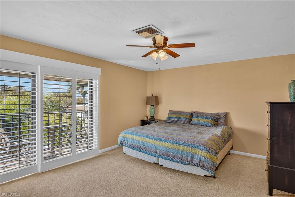 1400 Blue Point AVE 202 photo 8
