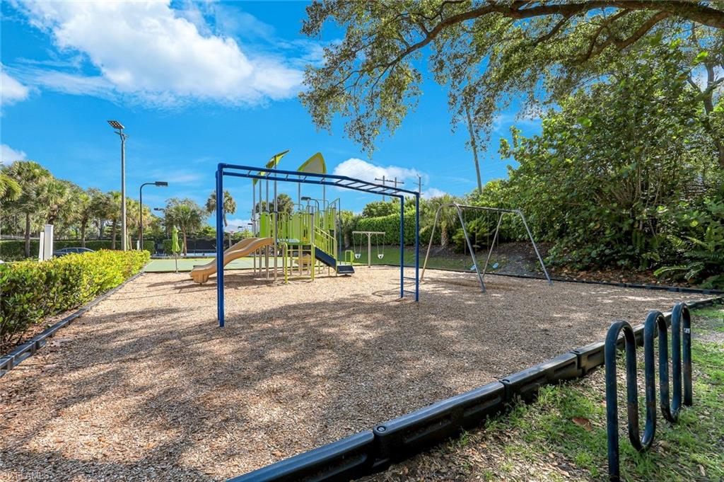 7720 Gardner DR 201 photo 21