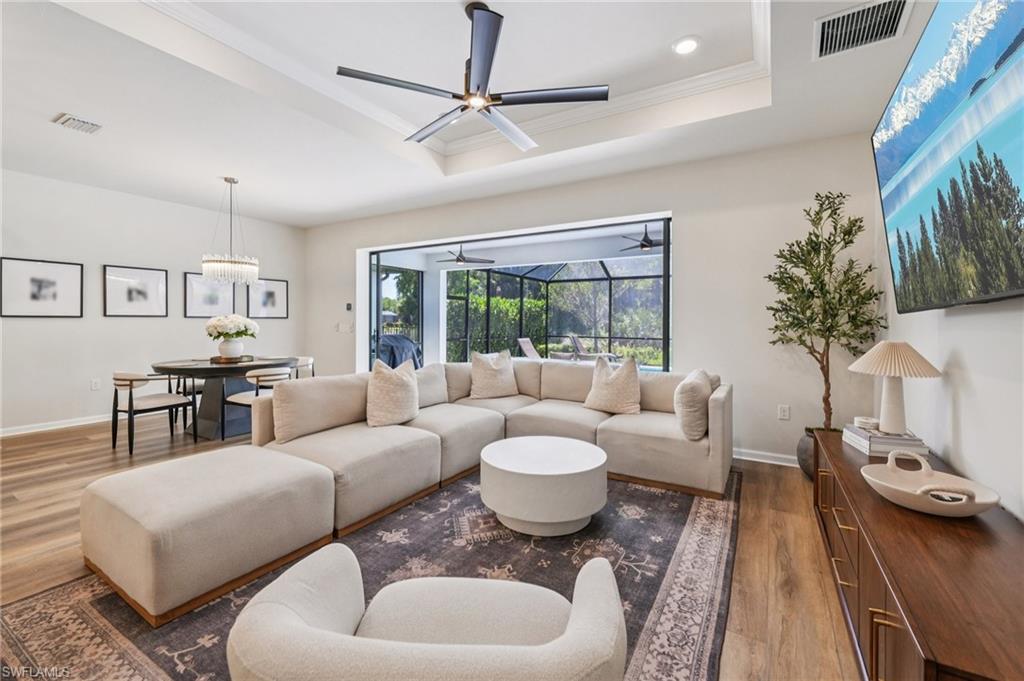 10395 Ventana LN photo 11