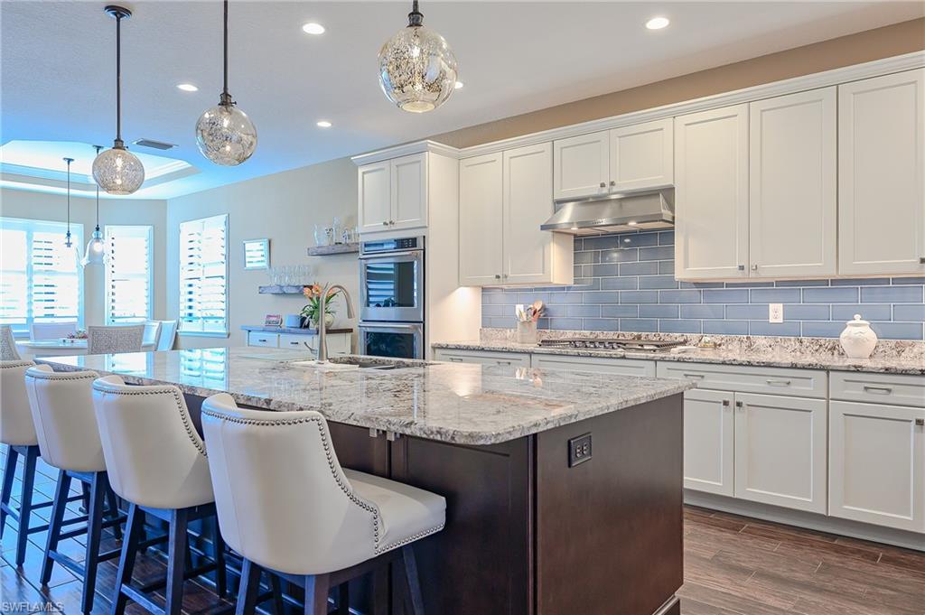 10505 Valencia Lakes DR photo 14