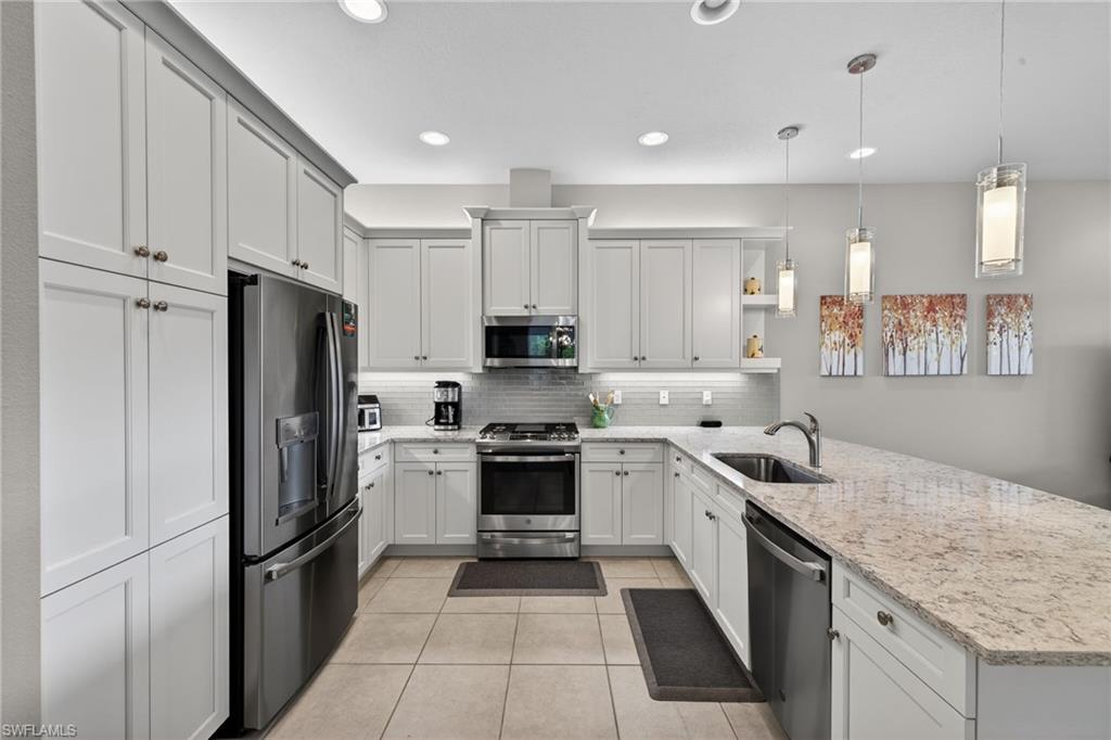 28532 Lobos CIR photo 8