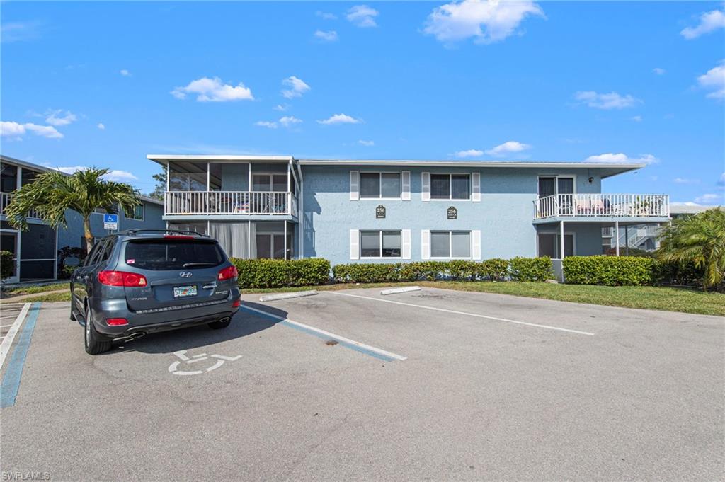 256 Palm DR 1