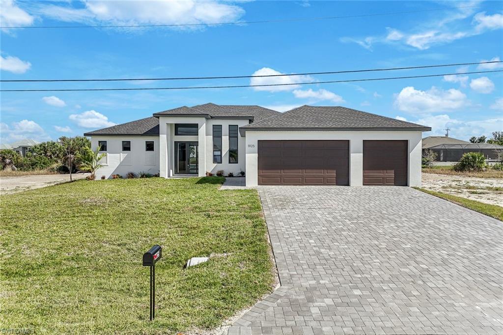 4 bedroom 3bath home 3 car garage