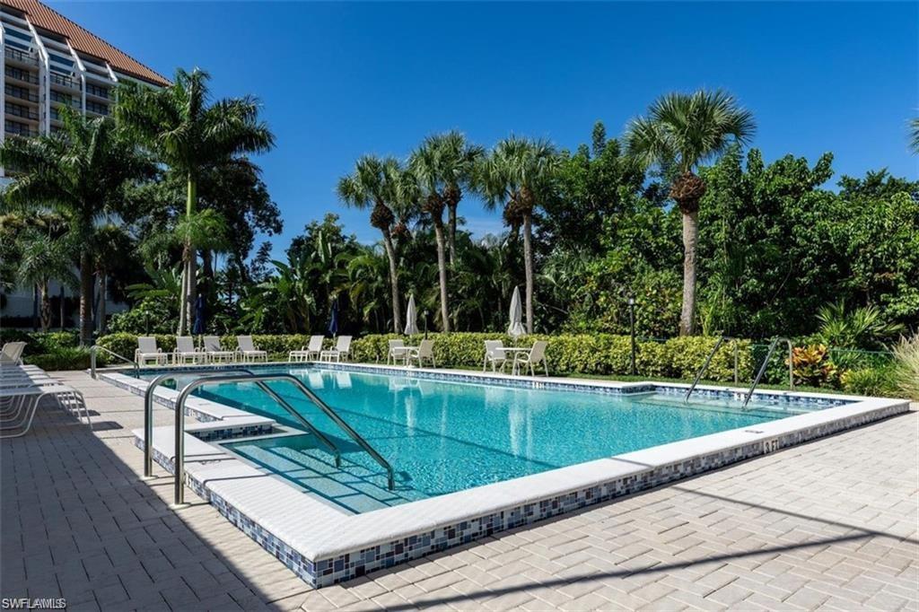 5501 Heron Point DR 501 photo 28